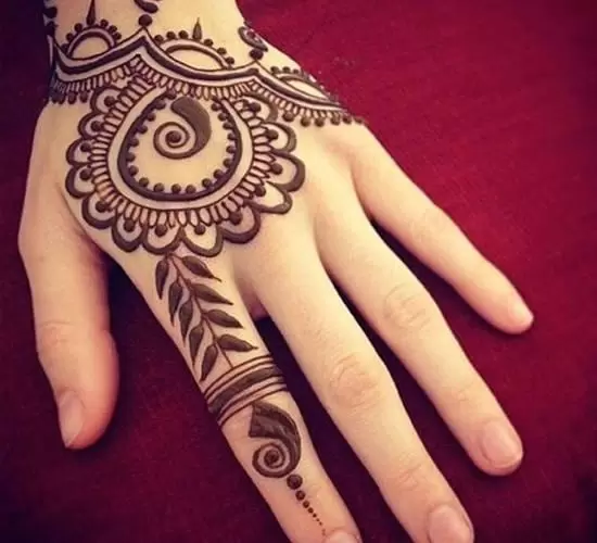 best mehndi artist